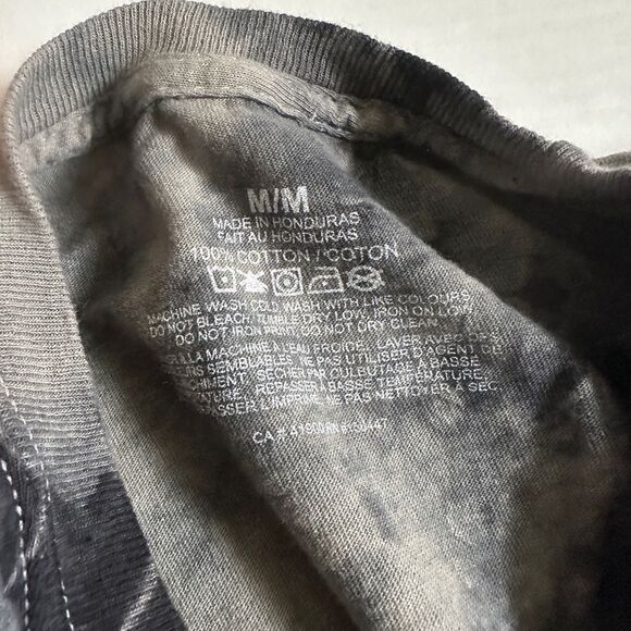 Day of the Dead Sugar Skull Trick or Treat Halloween Tie Dye T Shirt - Picture 2 of 5